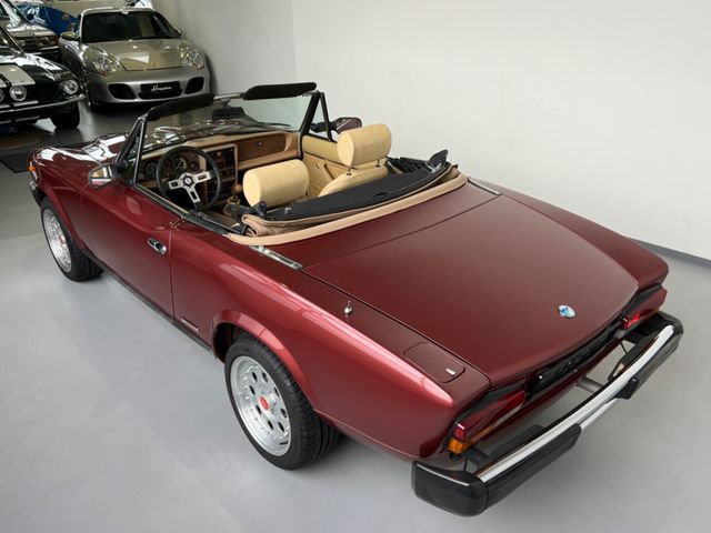 
								Fiat 124 Spider/Pininfarina 124EuropaSpider/traumhaft full									