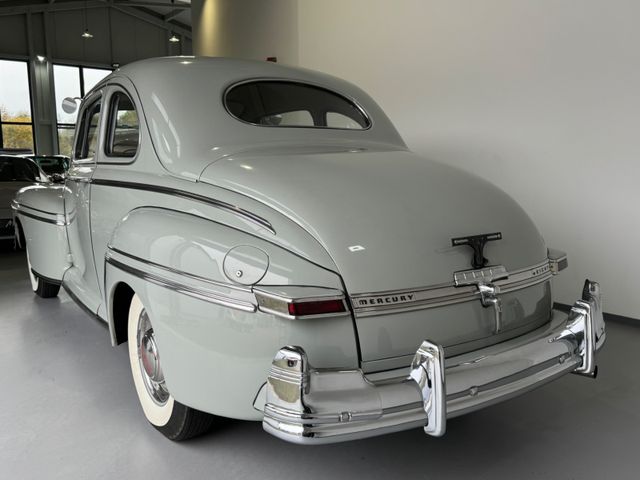 Ford Mercury Eight/V8/tadellos/die schönste Farbgeb.! full