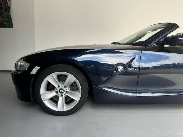 
								BMW Z4 Baureihe Z4 Roadster 3.0si/265PS/selten! full									