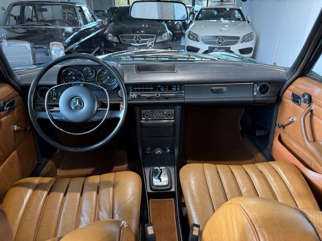 Mercedes-Benz 230/6 Automatik/tolle Farbkombination full