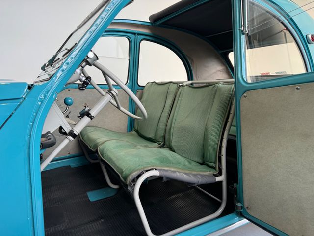 
								Citroën 2 CV/Restauriert/Bilddoku/seltene Farbkombi/toll full									