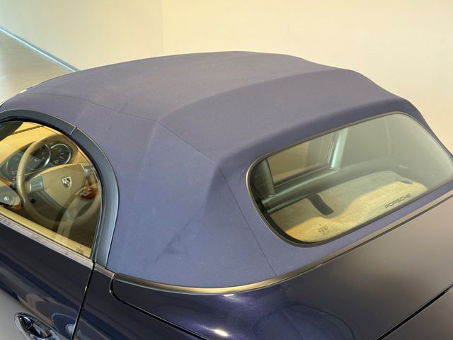 
								Porsche Boxster Handgeschaltet/Jahreswagenzustand 34TKM full									