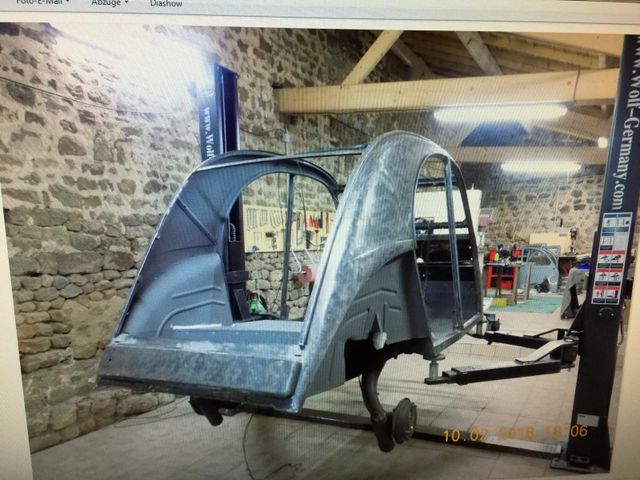 
								Citroën 2 CV/Restauriert/Bilddoku/seltene Farbkombi/toll full									