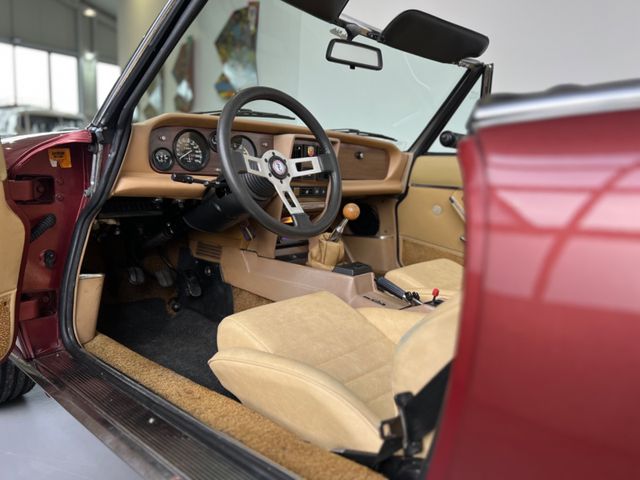 
								Fiat 124 Spider/Pininfarina 124EuropaSpider/traumhaft full									