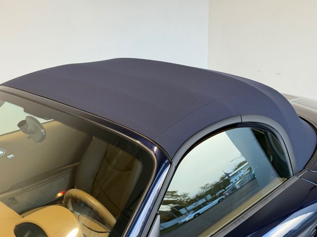 
								Porsche Boxster Handgeschaltet/Jahreswagenzustand 34TKM full									