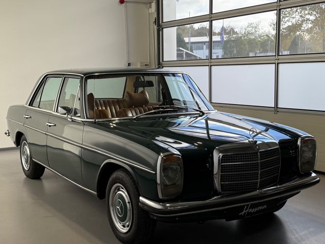 Mercedes-Benz 230/6 Automatik/tolle Farbkombination full