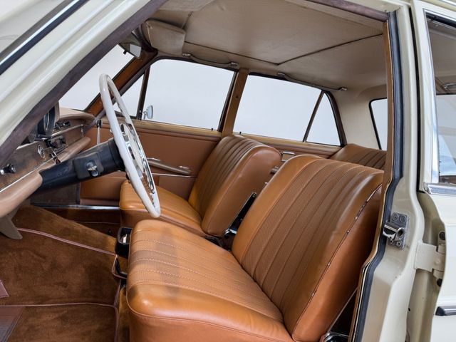 Mercedes-Benz 250SE W108 Klassik trifft Szene/Airride/BBS full