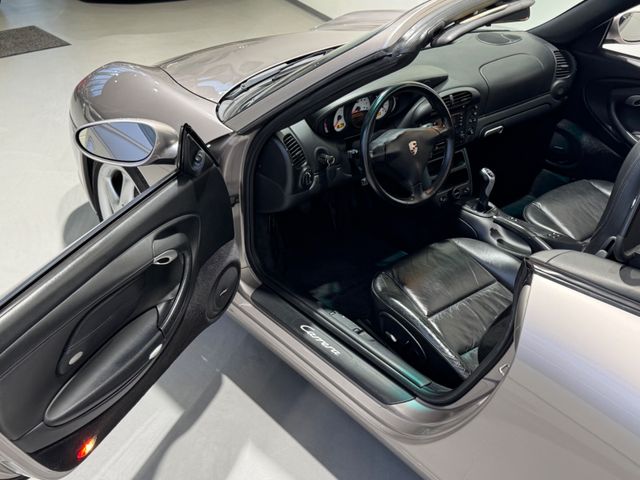 
								Porsche 996/Cabriolet/Meridian Mettalic/schalter/schön! full									