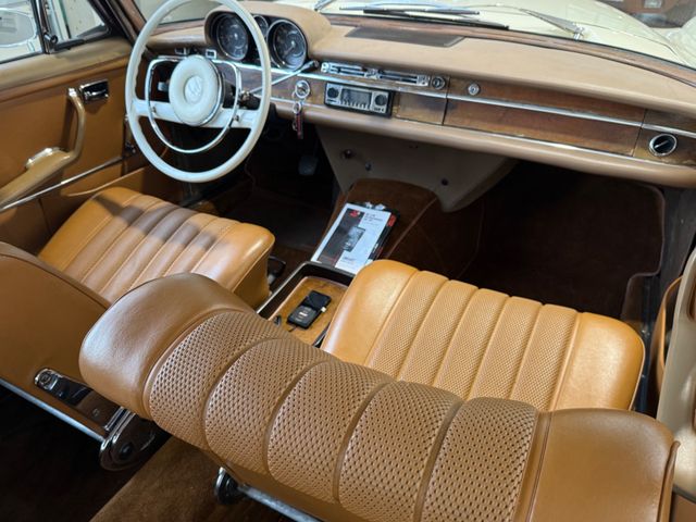 Mercedes-Benz 250SE W108 Klassik trifft Szene/Airride/BBS full