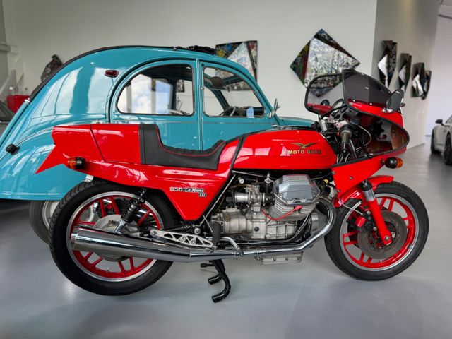 
								Moto Guzzi Le Mans 3 full									
