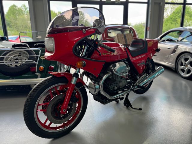 
								Moto Guzzi Le Mans 3 full									