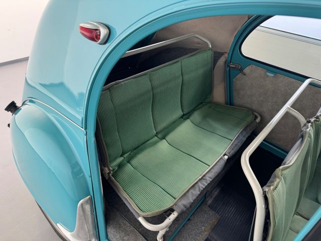 
								Citroën 2 CV/Restauriert/Bilddoku/seltene Farbkombi/toll full									