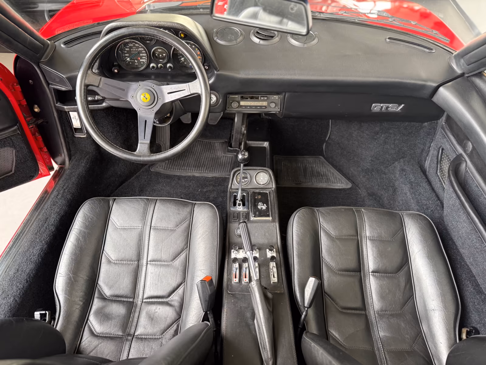 Ferrari 308GTSi über 35 Jahre in Vorbesitz-hervorragend! full