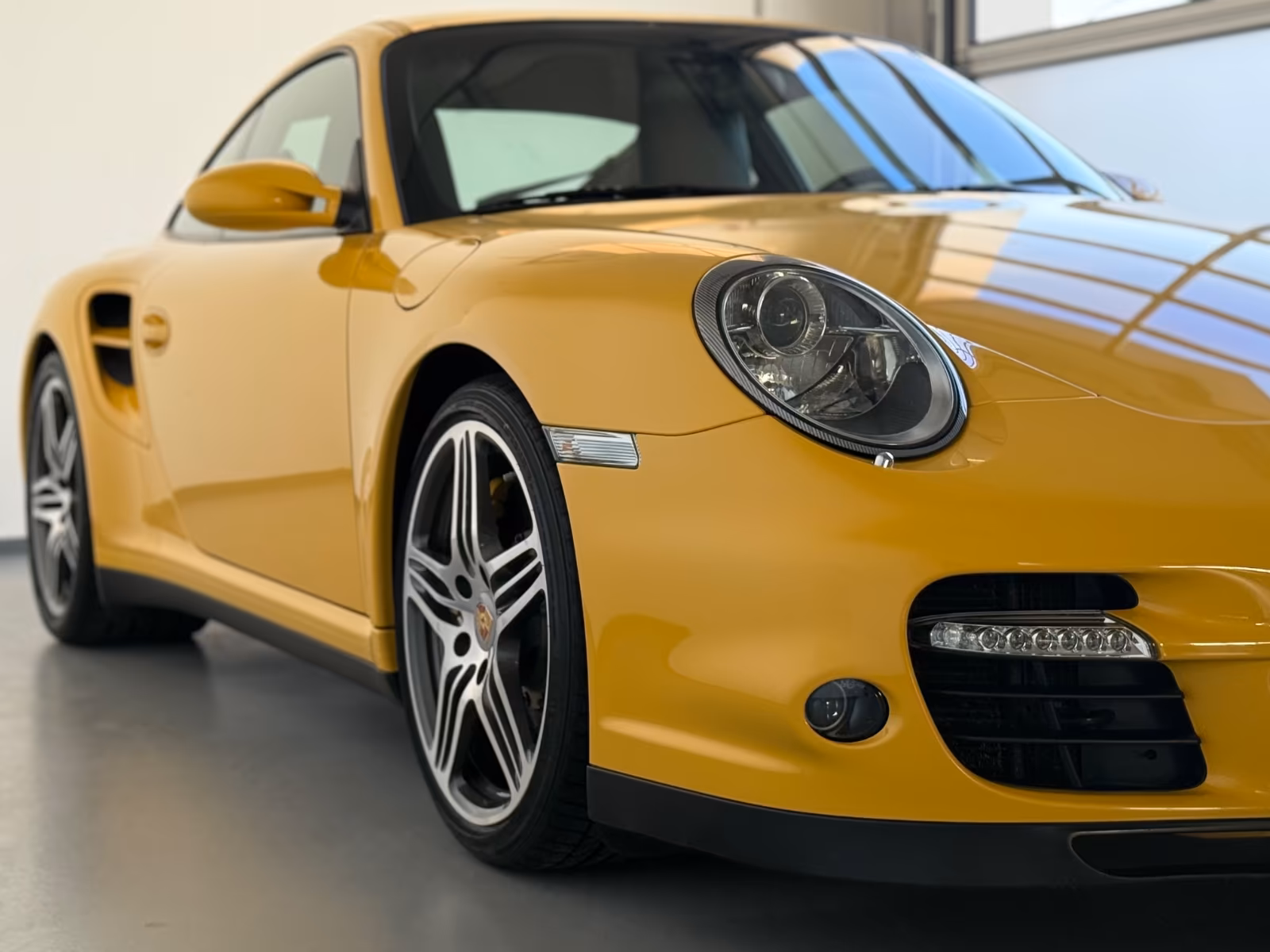 Porsche 997 Turbo/Speed Gelb/erste Hand/max Ausstattung full