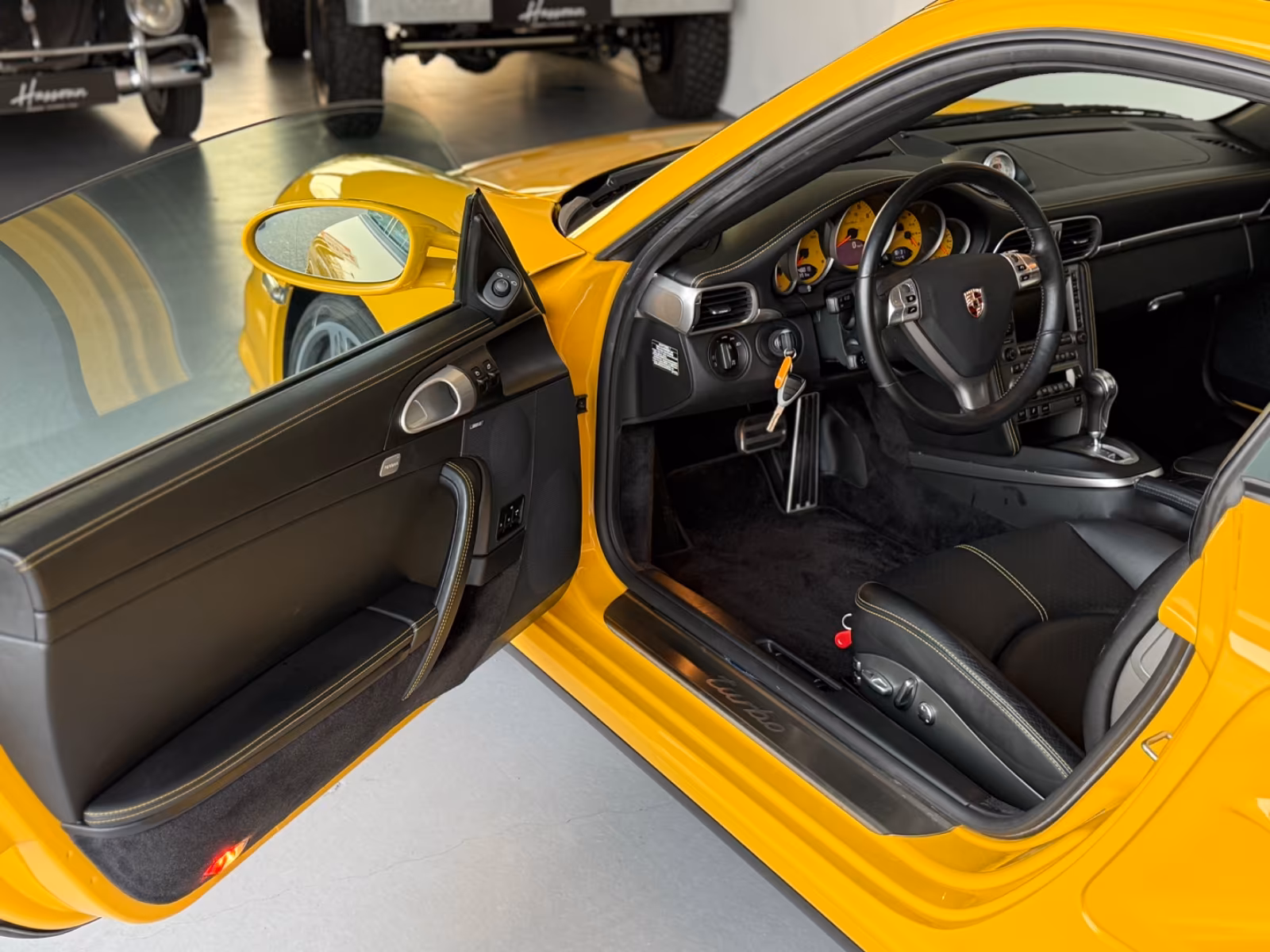 Porsche 997 Turbo/Speed Gelb/erste Hand/max Ausstattung full