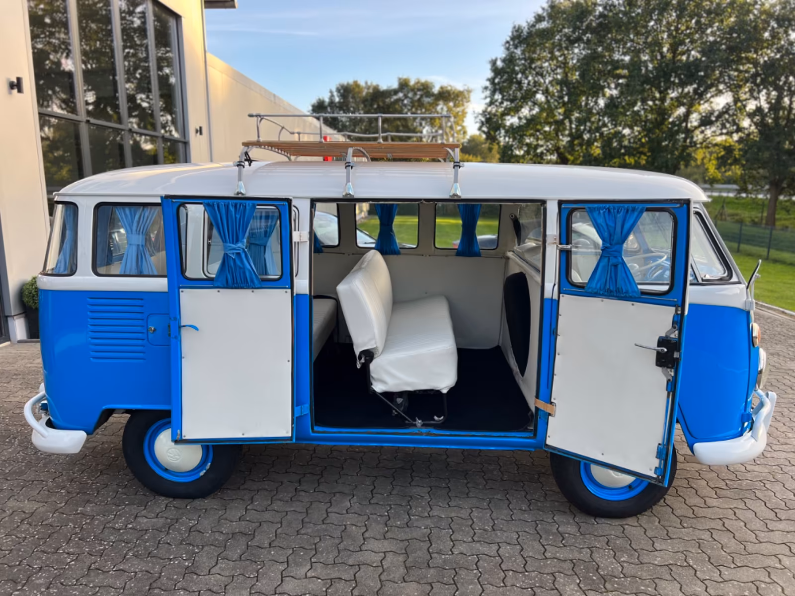 Volkswagen T1*9 Sitze/saniert & frisch lackiert/Standheiz. full