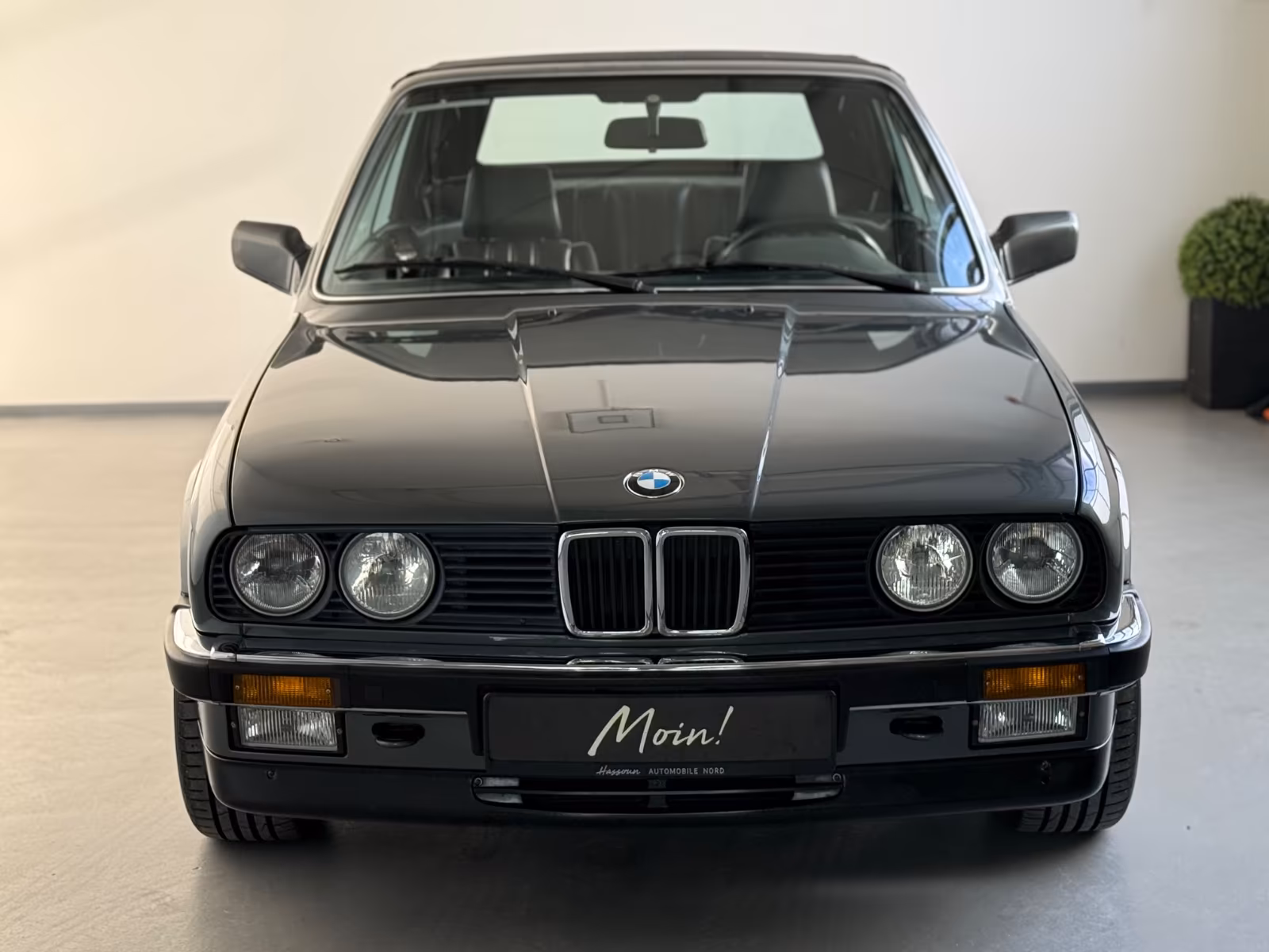 BMW 325i Cabriolet Sportlenkrad, Sports., Zustand 2 full