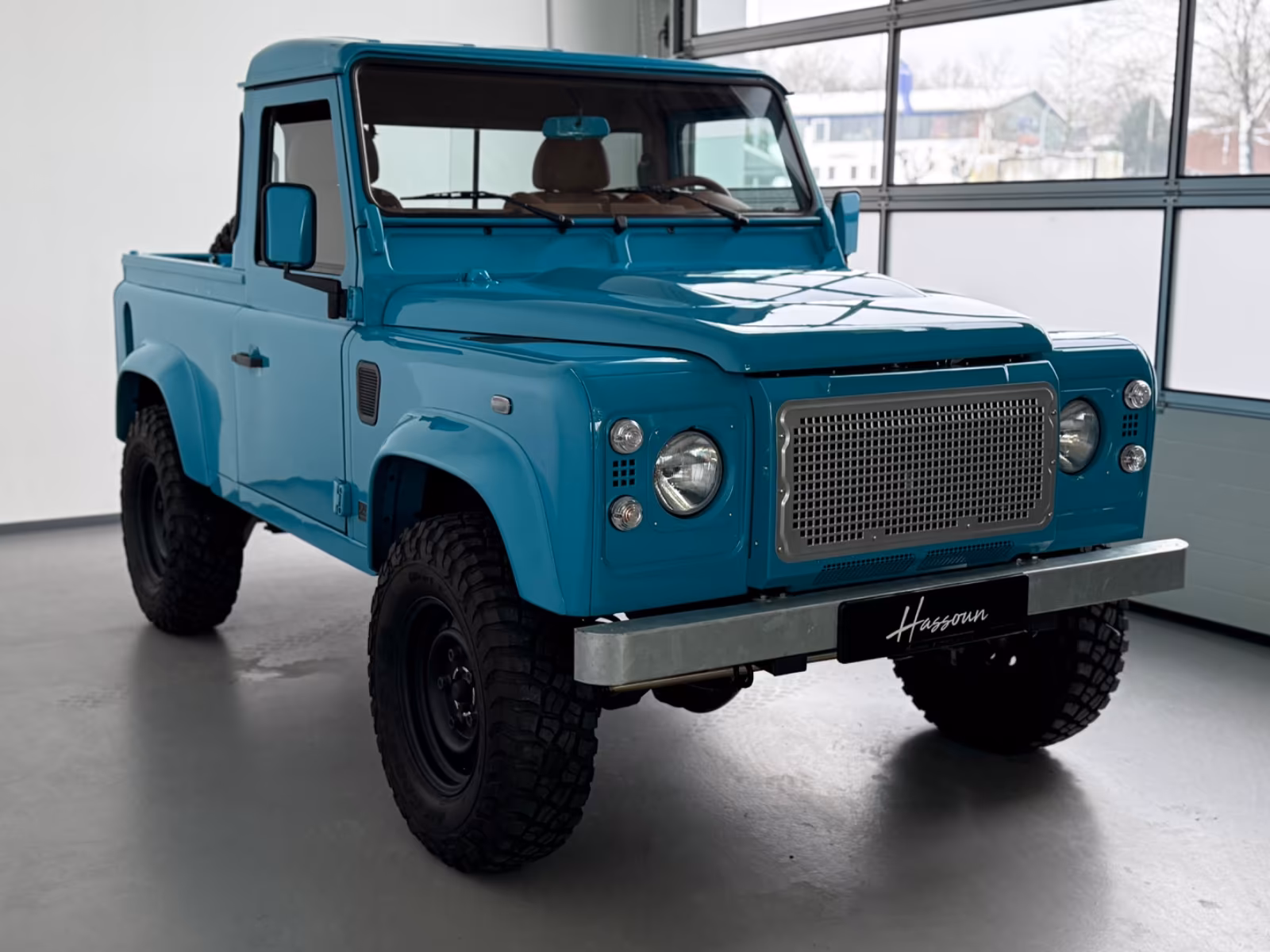 Land Rover Defender/Alvarez/One of One/Showcar Monaco full
