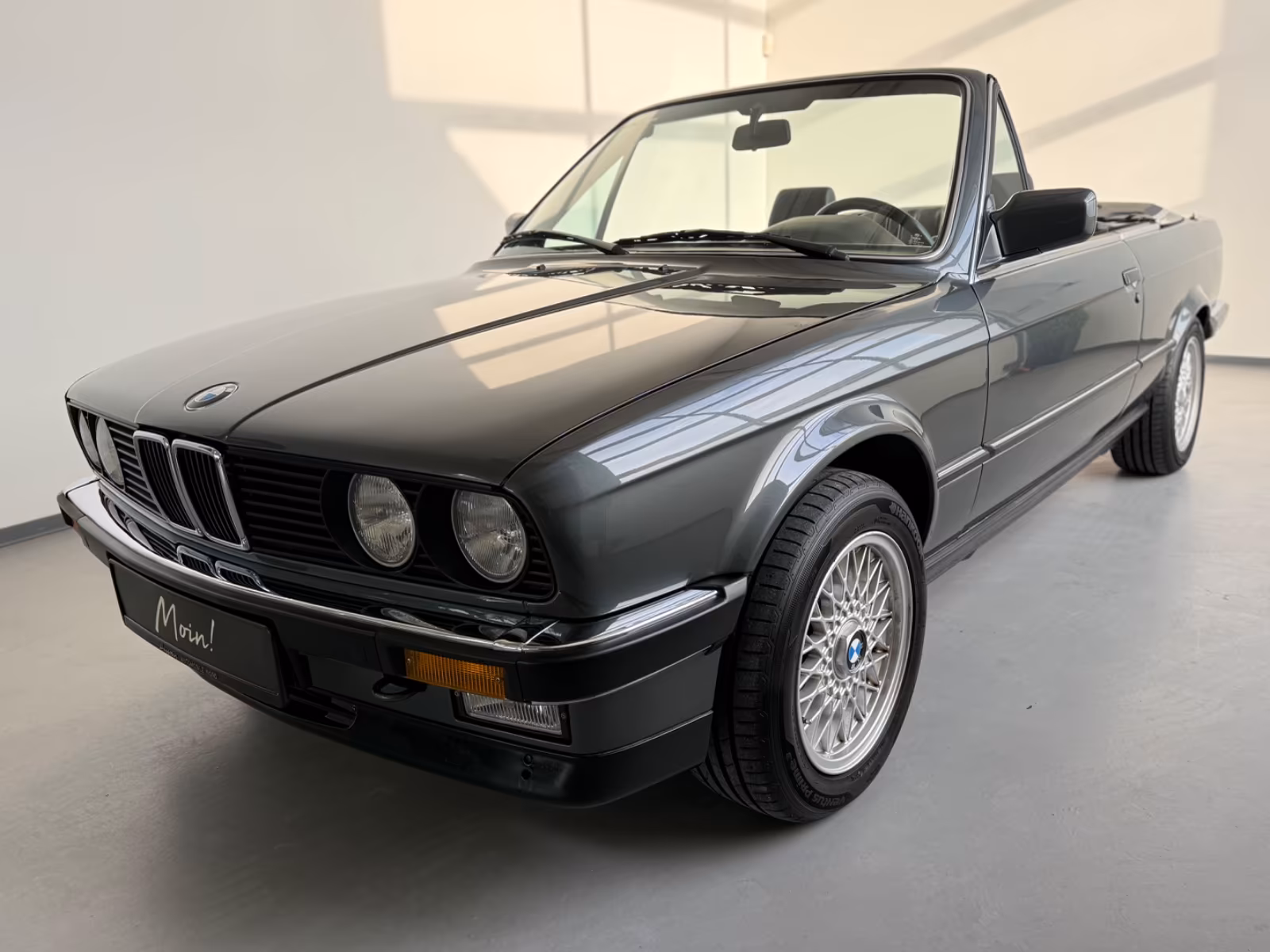 BMW 325i Cabriolet Sportlenkrad, Sports., Zustand 2 full