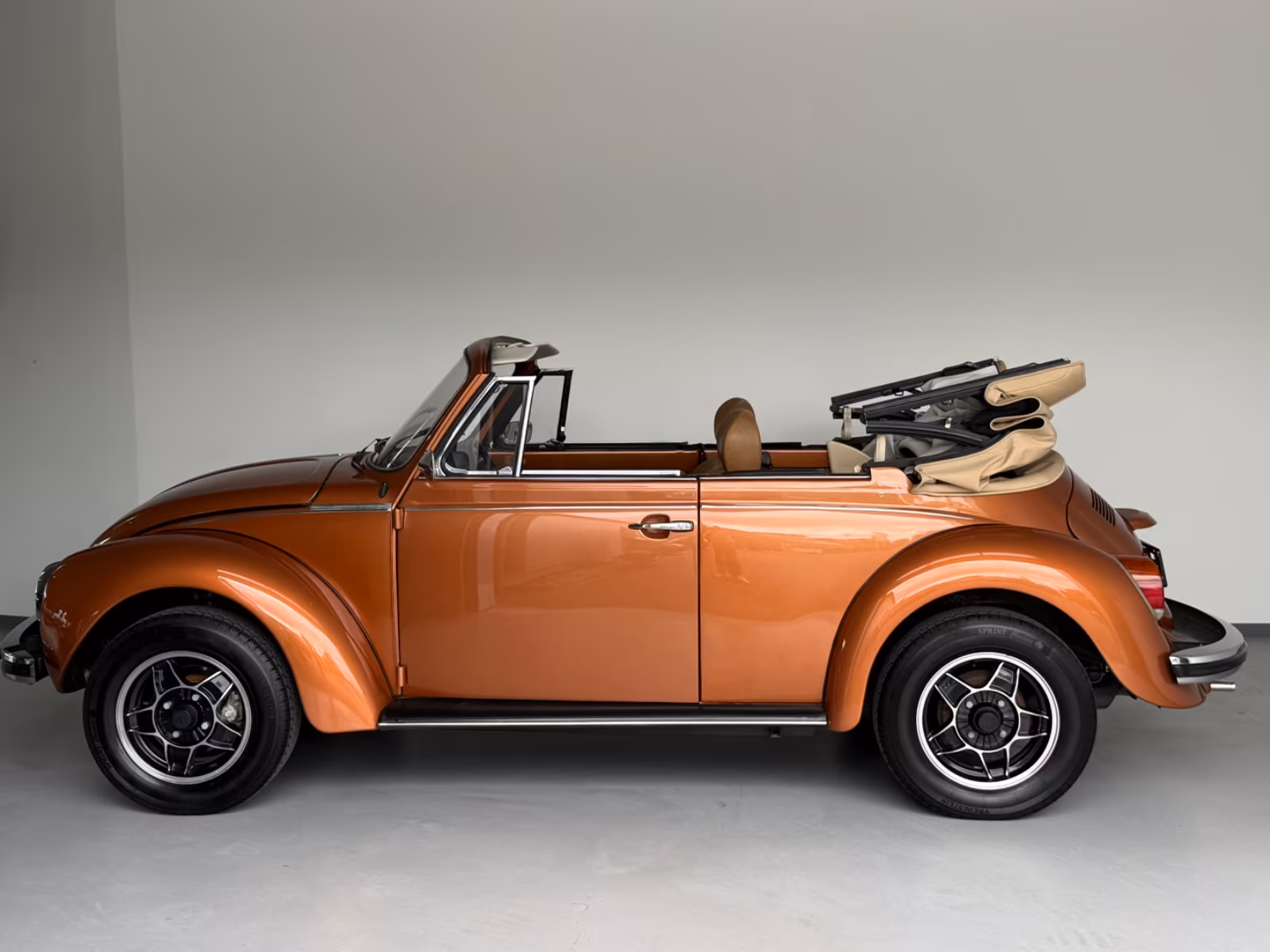 
								Volkswagen Käfer/1303 LS/Brasilbraun/Note 2 full									