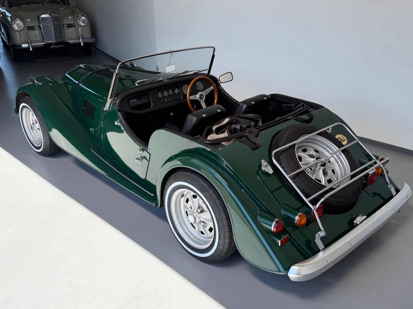 
								Morgan 4/4 Werksnachweis | Deep Brunswick Green | RHD full									