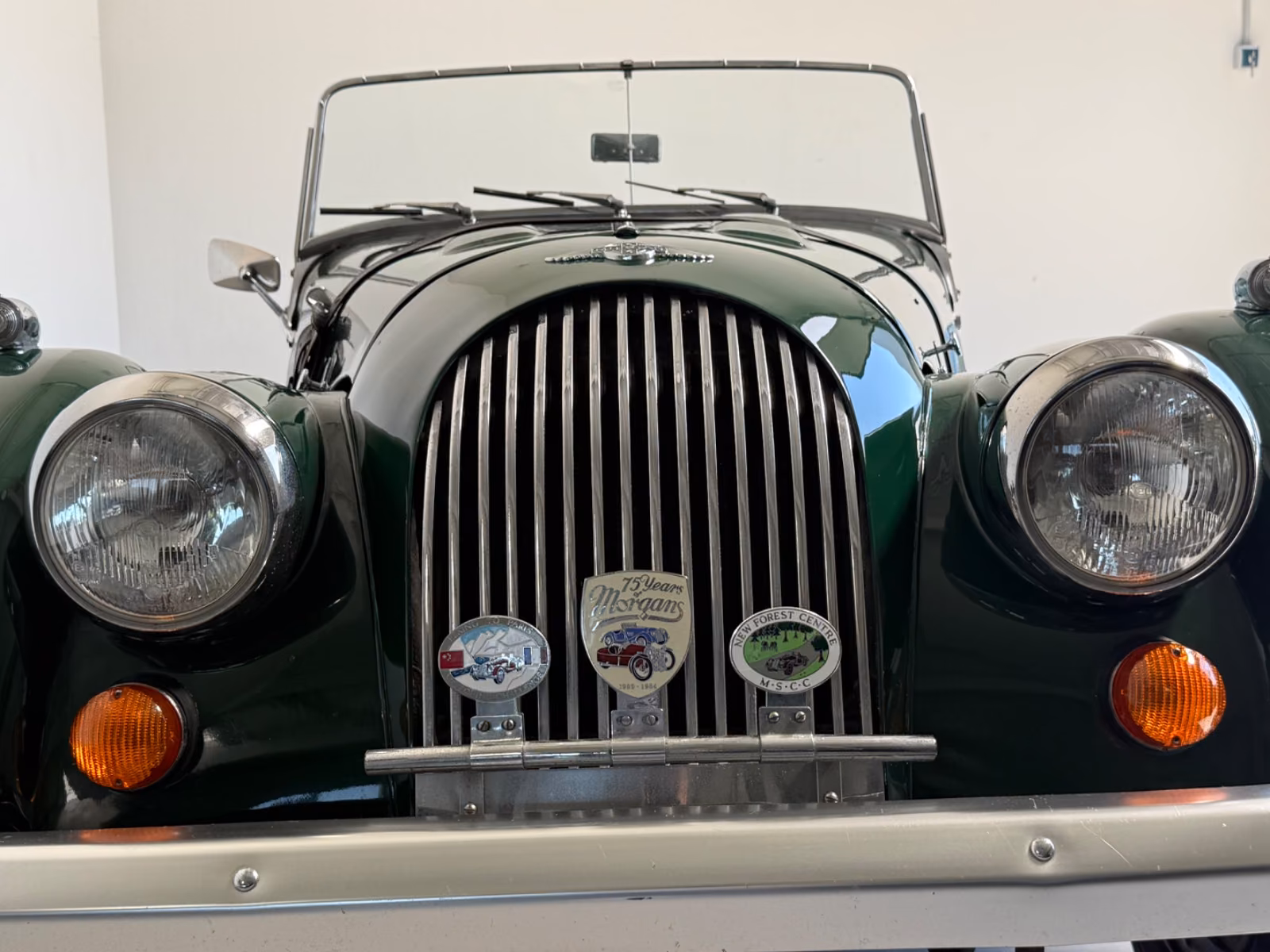 
								Morgan 4/4 Werksnachweis | Deep Brunswick Green | RHD full									