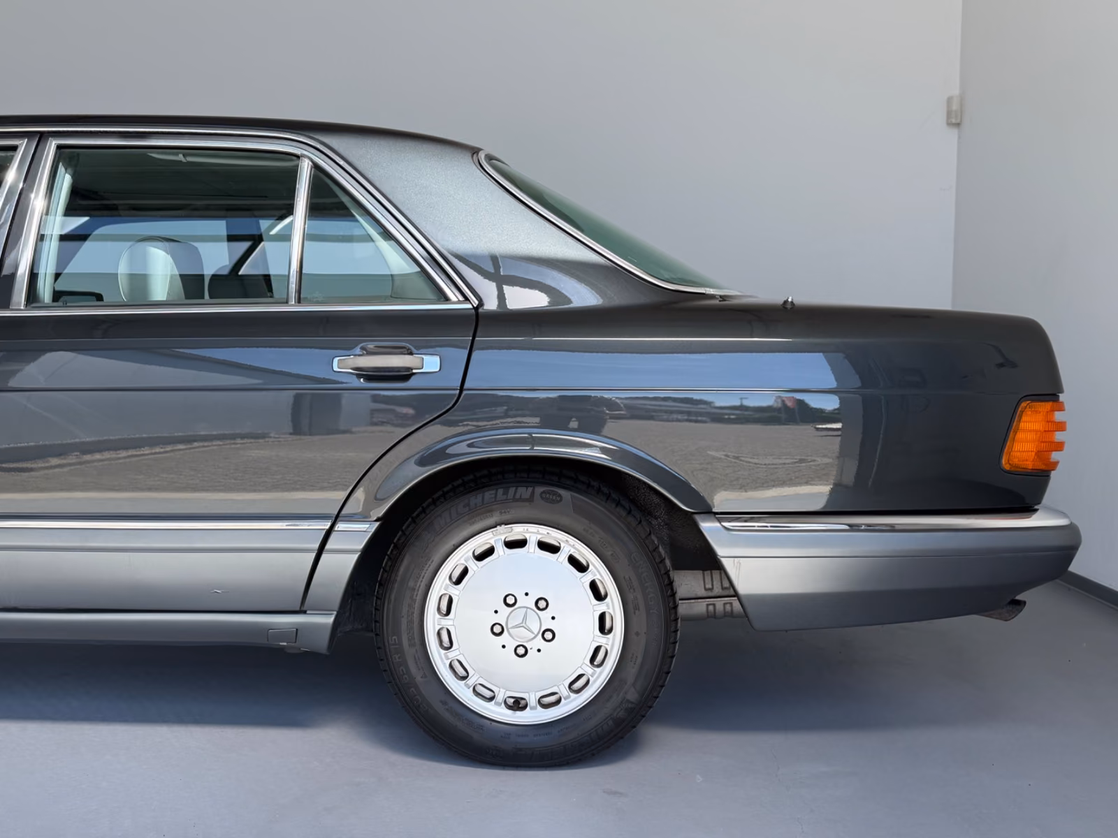 Mercedes-Benz 500 SE | Exklusiv ausgestattet | tolle Farbkomb full